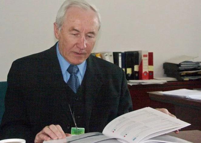 Edmund Klich w Senacie zajmie się Smoleńskiem