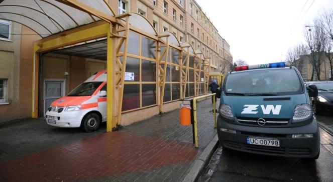 Zmiana szpitala. Przybył na sali operacyjnej