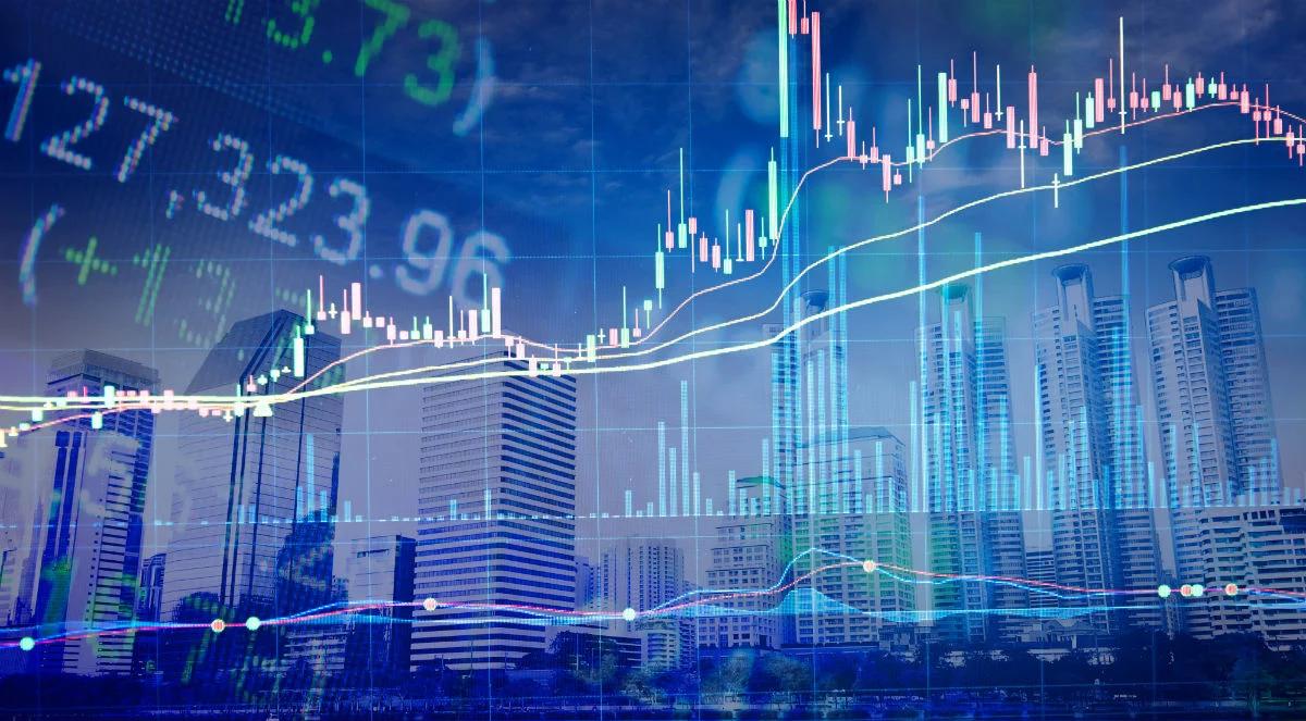 Ekspert: złoty stabilny względem euro, mocniejszy względem funta