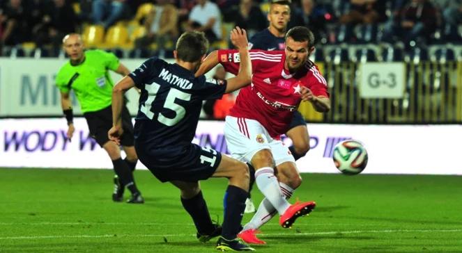 Ekstraklasa: Brożek i Stilić rozmontowali Pogoń Szczecin. Wisła niepokonana