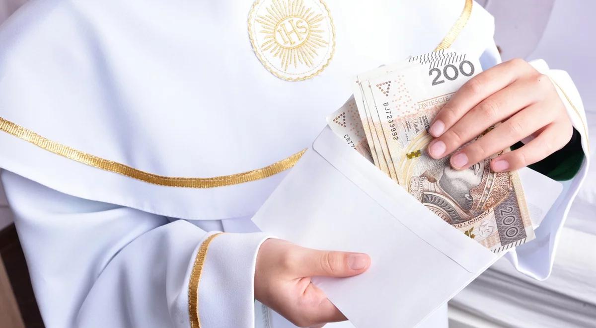 Podatek od prezentów komunijnych? Fiskus może wziąć pod lupę