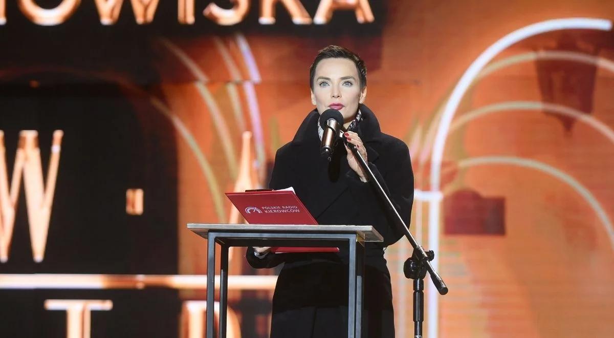 "Słowo nabiera tam szczególnej intensywności". Agnieszka Kamińska o teatrze radiowym