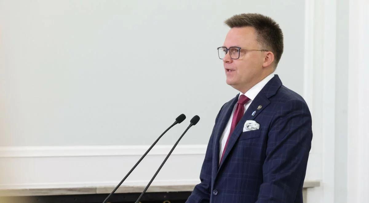 Hołownia mówi "stanowcze nie" wobec "patoposłów" w Sejmie