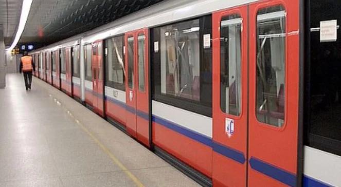 Warszawskie metro już kursuje normalnie 