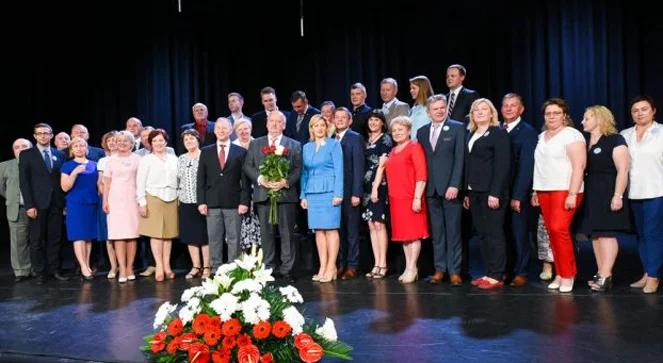 "Ponowny wybór Mackiewicza na przewodniczącego ZPL jest ciosem w wizerunek Polaków na Litwie"
