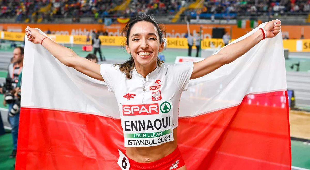 Sportowcy obchodzą Dzień Flagi. "Dwie barwy święte"