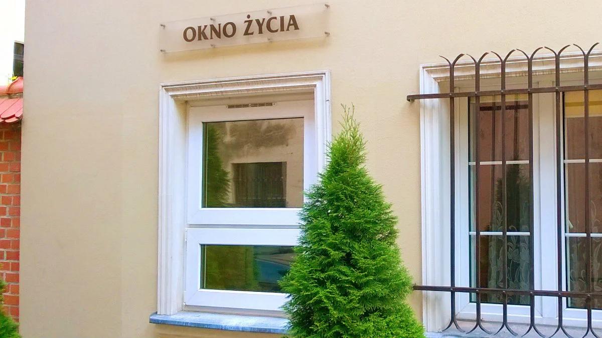 Komitet Praw Dziecka ONZ wzywa Polskę do likwidacji "okien życia"