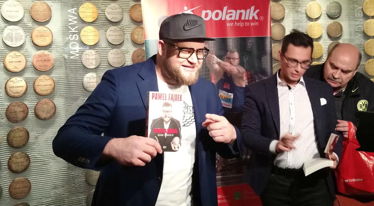 Polskie Radio: jak młociarz stał się pisarzem. "Petarda" od Pawła Fajdka 