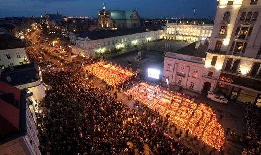 Wysyp filmów o katastrofie smoleńskiej. Emocjonalne harakiri czy banał?