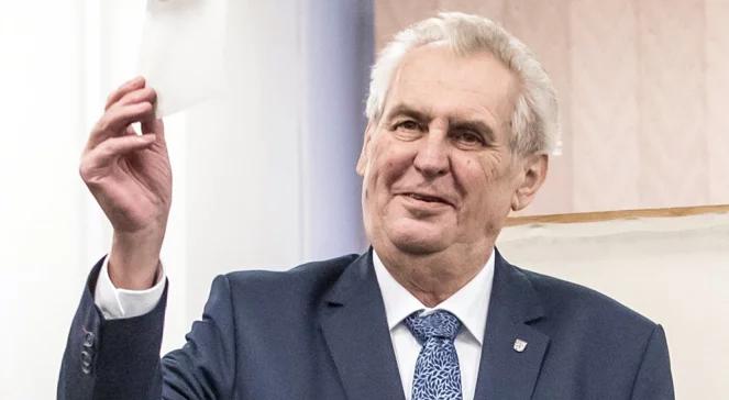 Wybory w Czechach. „Dotychczasowe wyniki wskazują na wyraźne prowadzenie Zemana”