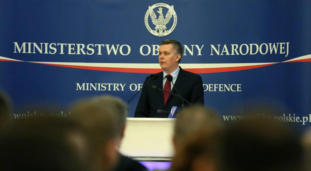 Tomasz Siemoniak: zwiększać gotowość obywateli do obrony kraju