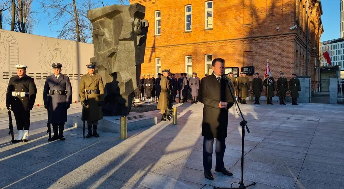 "Jesteśmy im winni pamięć". Szef MON o żołnierzach poległych poza granicami Polski