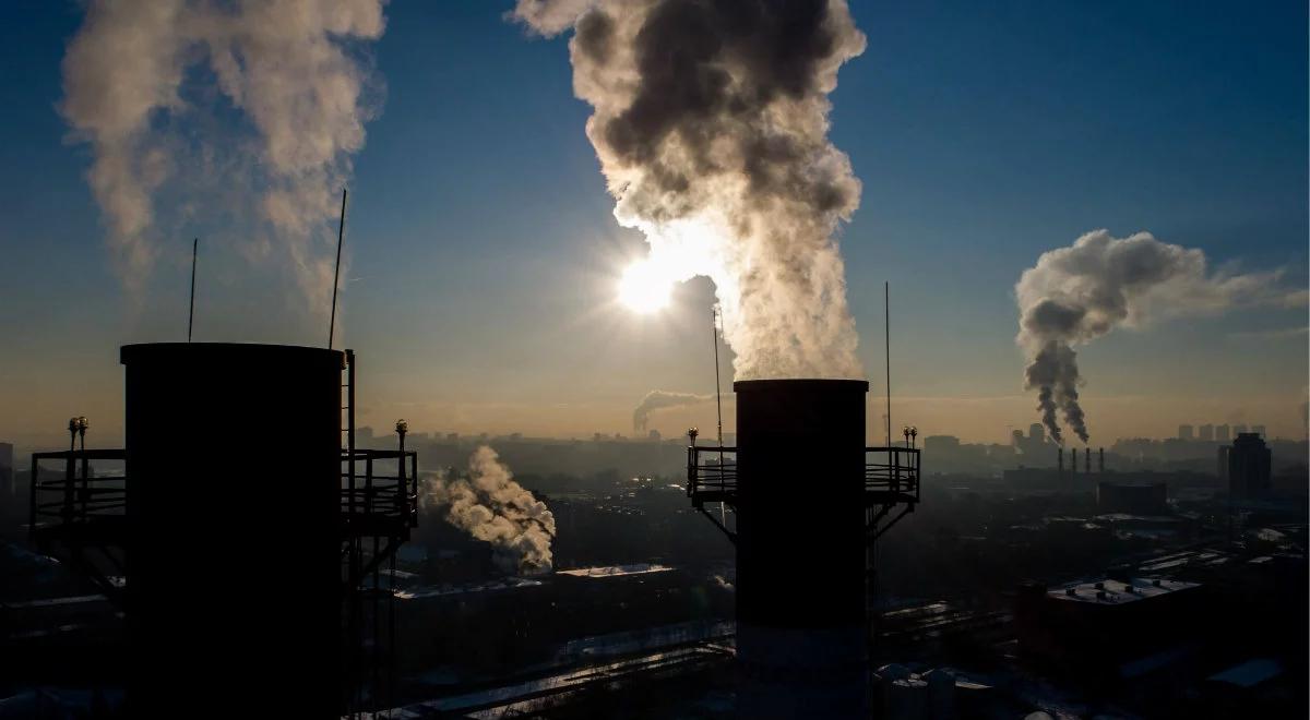 Zwiększenie redukcji emisji CO2 z 40 do 60 proc. w 2030 r. PE przyjął raport w tej sprawie