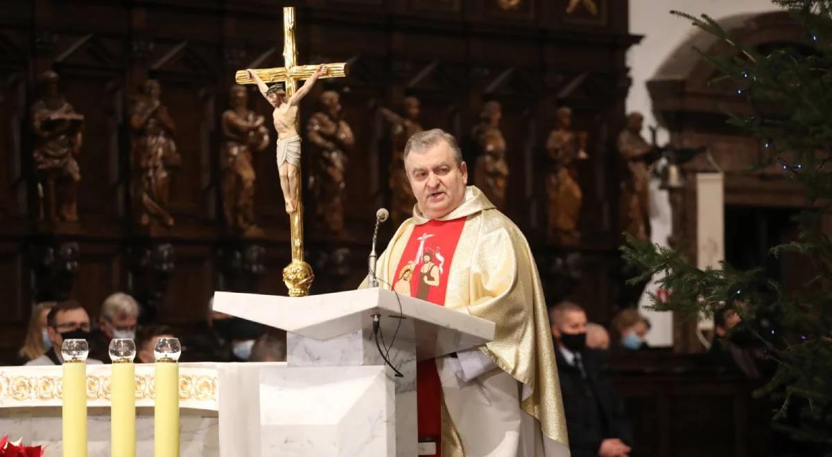 Msza święta w intencji ofiar katastrofy smoleńskiej. Ks. Bartołd: potrzebujemy duchowej obecności Prymasa Tysiąclecia