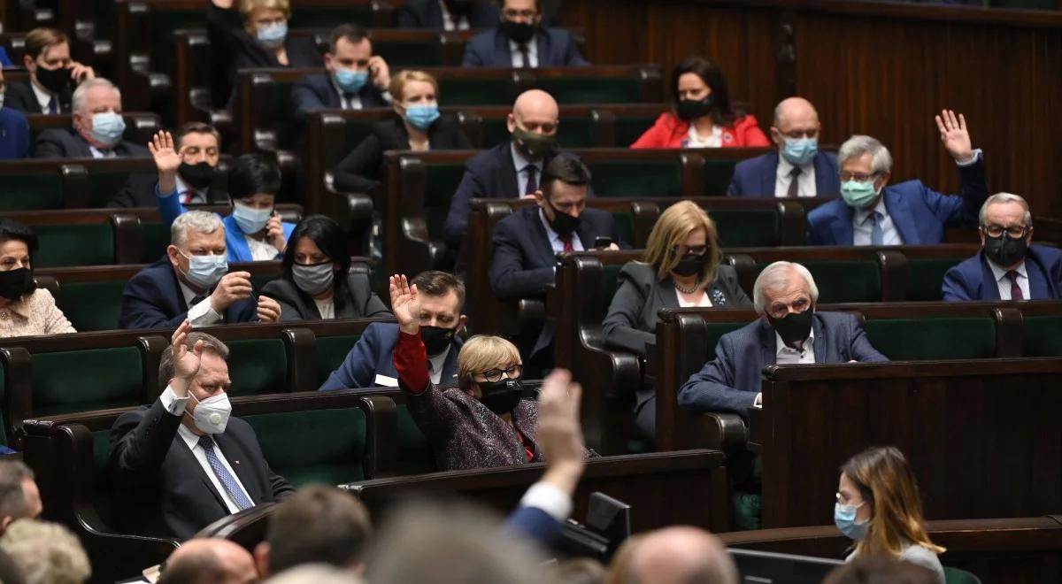 Wnioski opozycji odrzucone. Sejm zdecydował ws. uzupełnienia obrad o informacje rządu