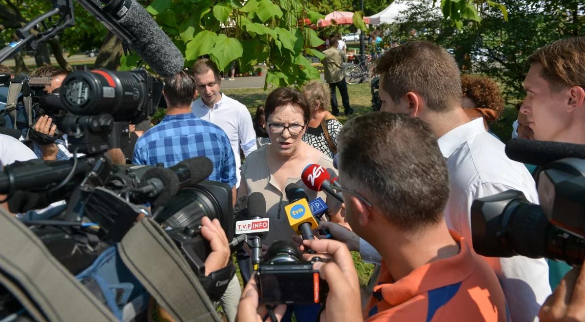 Prezydent odpowiada premier. Nie wycofuje się z wyborczych obietnic