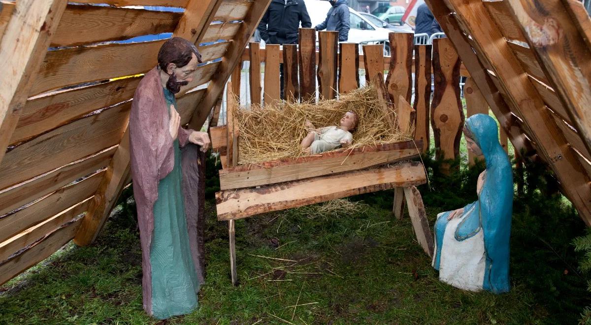 "Każde pokolenie jest odpowiedzialne za przekazywanie wiary". Ks. Trzaska w święto Rodziny z Nazaretu