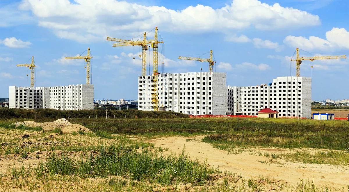 Rekordowa liczba mieszkań wybudowanych w I kw. 2022 roku. Znamy dane NBP