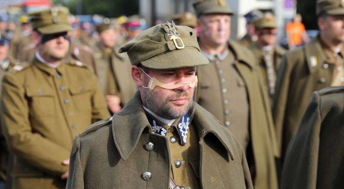 "Historia, o której zapomnieć nie wolno". Ulicami Warszawy przeszedł XIII Katyński Marsz Cieni