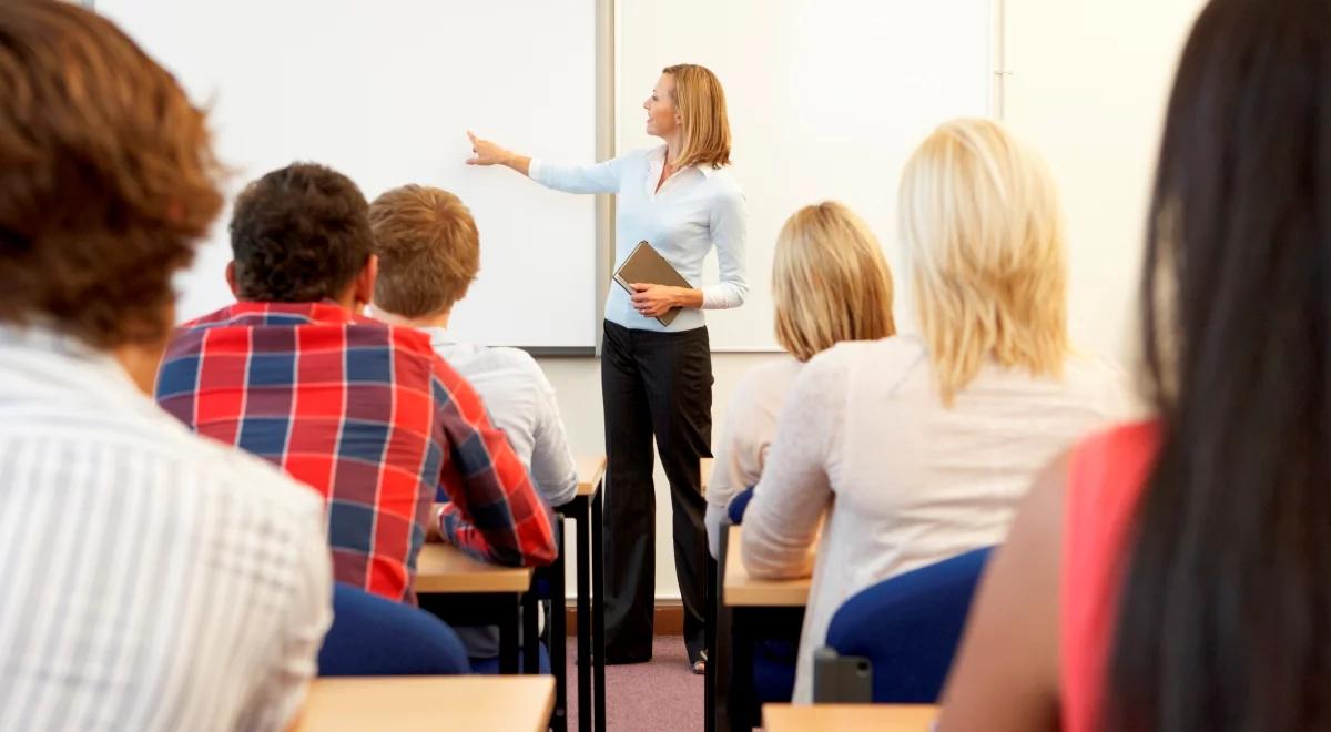 Nawet do 100 tys. zł na nieoprocentowane pożyczki na studia, kursy i szkolenia