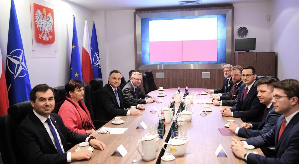Koronawirus a polityka. Socjolog: na razie reakcja władz na problem jest odpowiednia