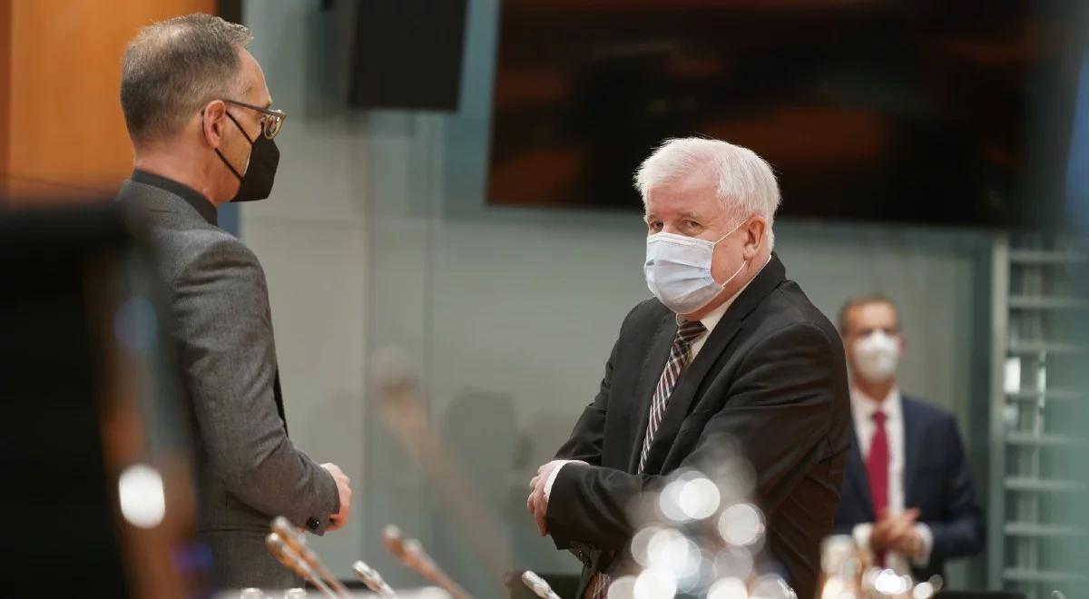 "Nikt nie zamierza zamykać granicy z Polską". Szef MSW Niemiec o problemie nielegalnej migracji