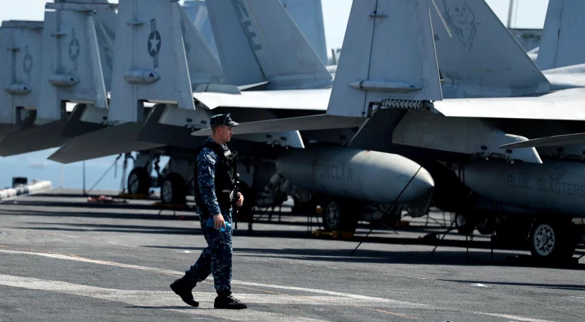Myśliwiec F-18 spadł z pokładu lotniskowca. Druga katastrofa w ciągu tygodnia