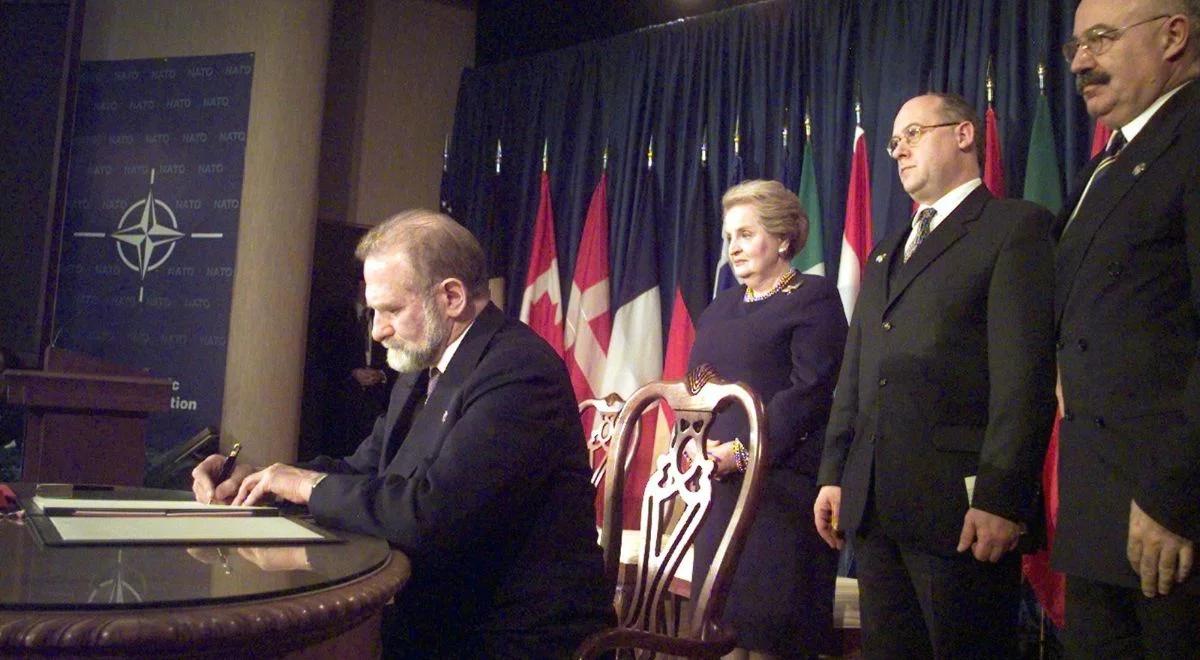 24 lata Polski w NATO. Kobieracki: sprawa dołączenia naszego kraju nie była od początku oczywista