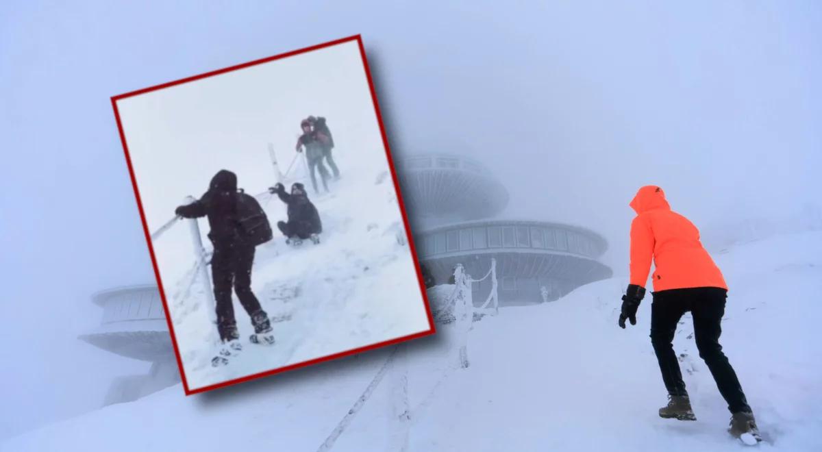 Dantejskie sceny na Śnieżce. Nagranie wywołało burzę. "Stan umysłu"