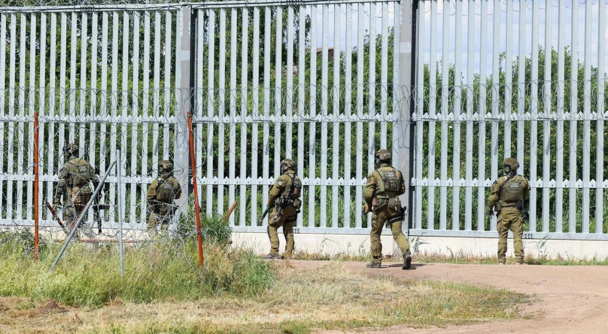 Migranci szturmują granicę. 110 prób przekroczenia w 24h. Są zatrzymania