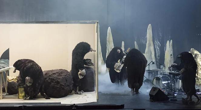 "Noc kretów" w reżyserii Philippe’a Quesne’a w Nowym Teatrze w Warszawie