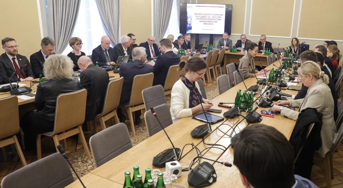 O mediach publicznych na sejmowej komisji kultury i środków przekazu. Burzliwa dyskusja