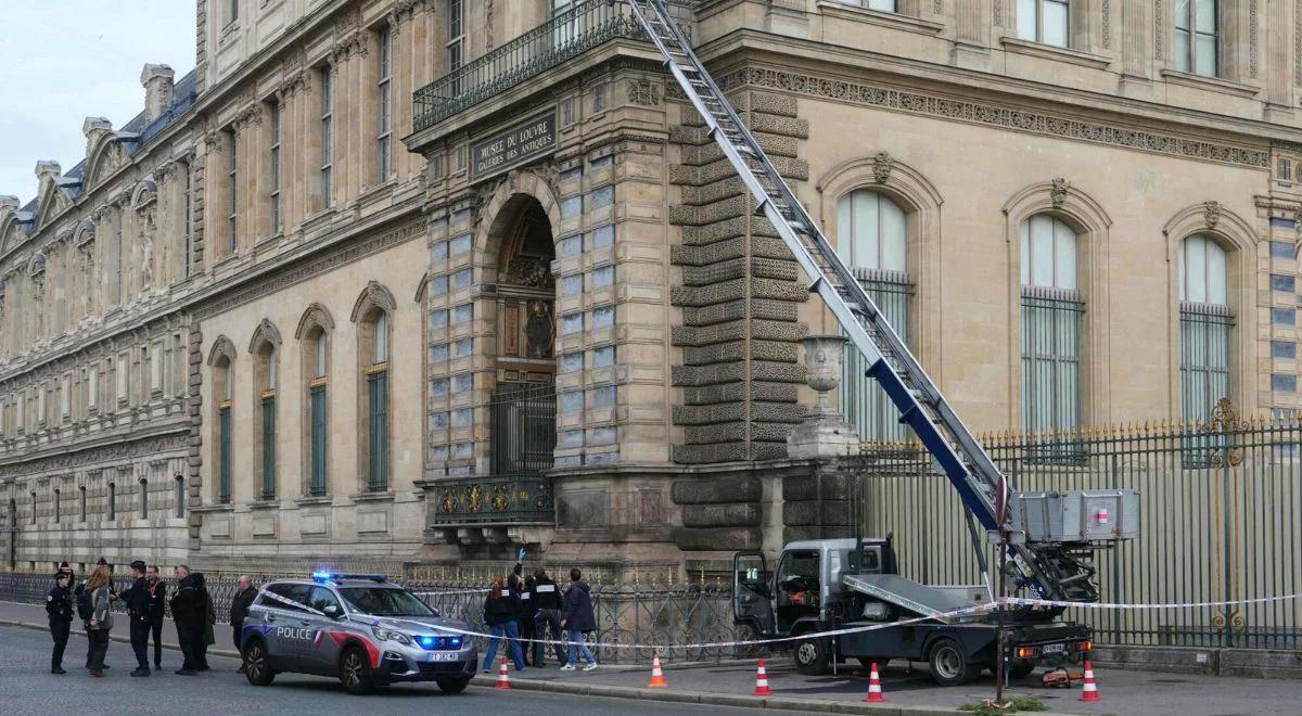 Napad na Luwr we Francji. Wykradziono cenną biżuterię