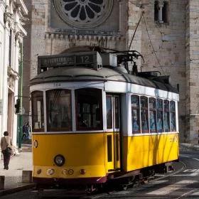 Portugalia znana z tramwajów i korka. Zasłynie z tramwajów z korka