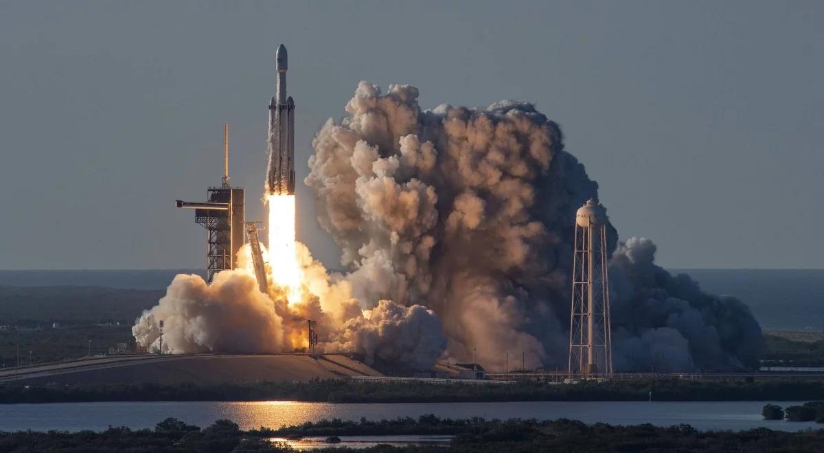 Misja dla sił zbrojnych USA. W kosmos wystartowała najpotężniejsza rakieta nośna na świecie 