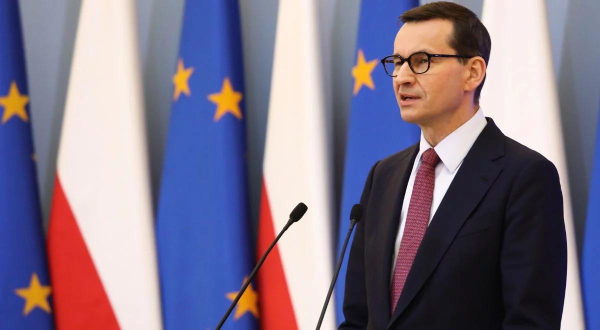 Podatek od darowizn. Premier Morawiecki: wydałem dyspozycję Ministerstwu Finansów, by uściślić tę kwestię