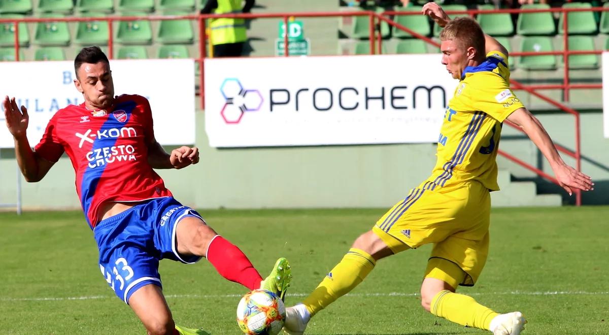 Ekstraklasa: Jarosław Jach pięknie przywitał się z kibicami. Raków pewnie ograł Arkę