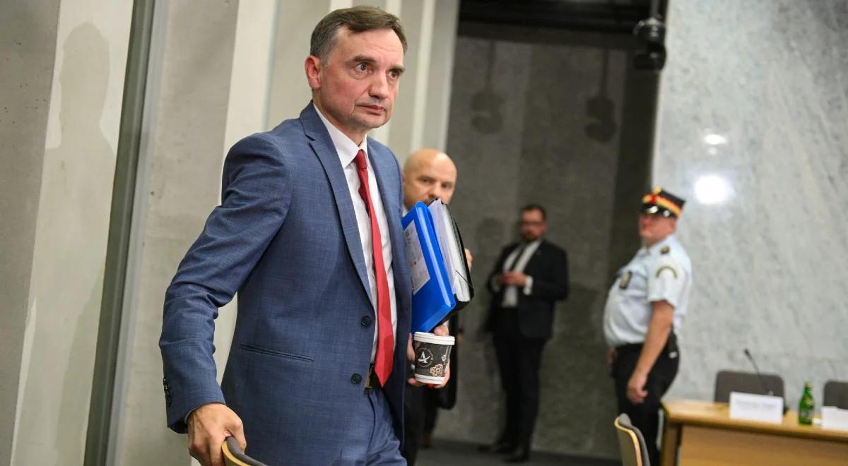 Ziobro przed komisją. "Gotów znów wejść na szczyty polityki"