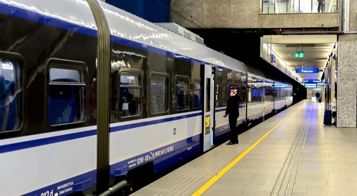 Bilety na pociąg w kioskach i hotelach. PKP Intercity wprowadza kolejne zmiany