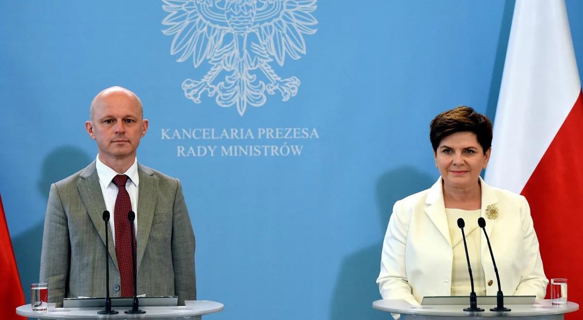 Budżet 2017: rząd przyjął wstępny projekt. Przewiduje 23 mld zł na 500+, rezerwę na zmiany wieku emerytalnego. Stawka VAT zostaje bez zmian