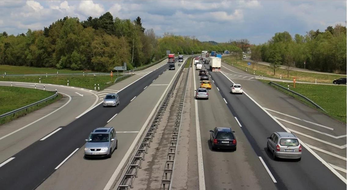 Komisja Europejska zaskarży niemieckie opłaty za autostrady