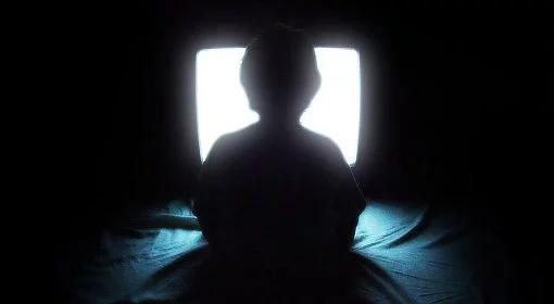 Telewizor dozwolony od lat 2
