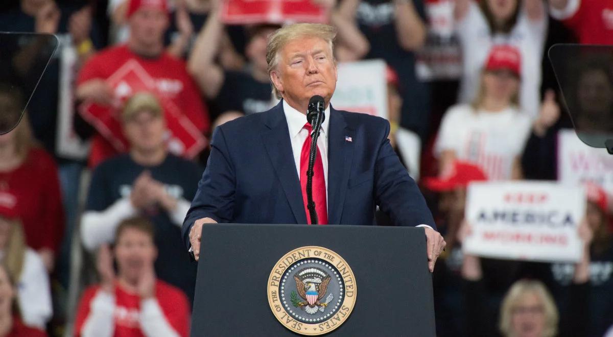 Impeachment D. Trumpa. Publiczne przesłuchania bez wpływu na opinię Amerykanów
