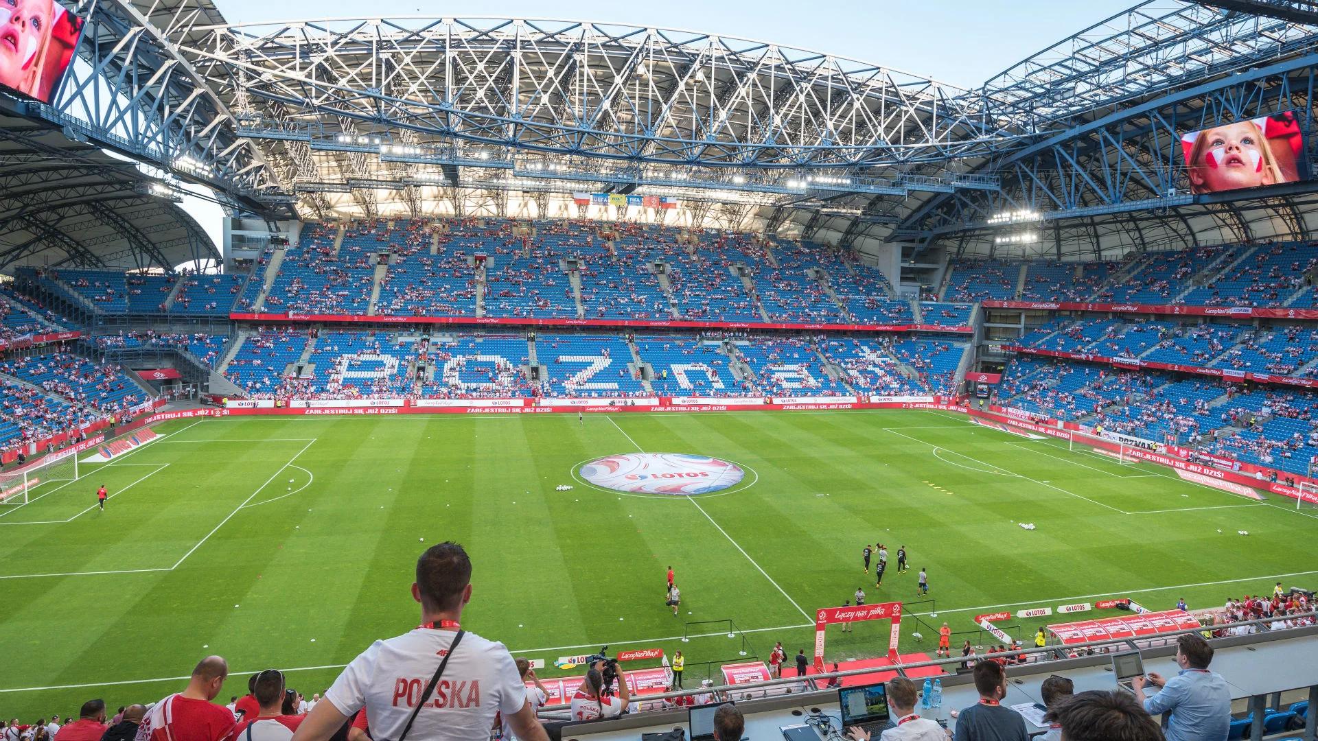Ekstraklasa: Lech Poznań - Legia Warszawa. Fatalna frekwencja w stolicy Wielkopolski