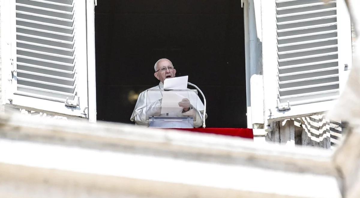 Papież Franciszek: łódź Kościoła targana jest przez przeciwne i gwałtowne wichry