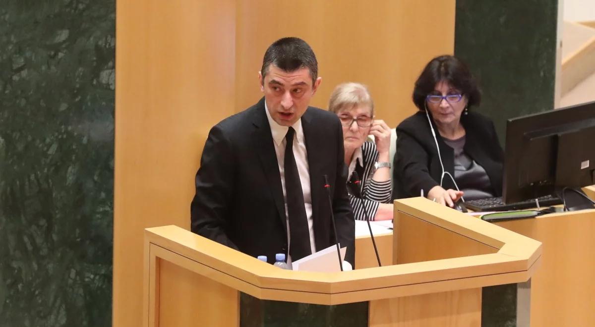 Kontrowersyjny polityk premierem Gruzji? Ma poparcie parlamentu