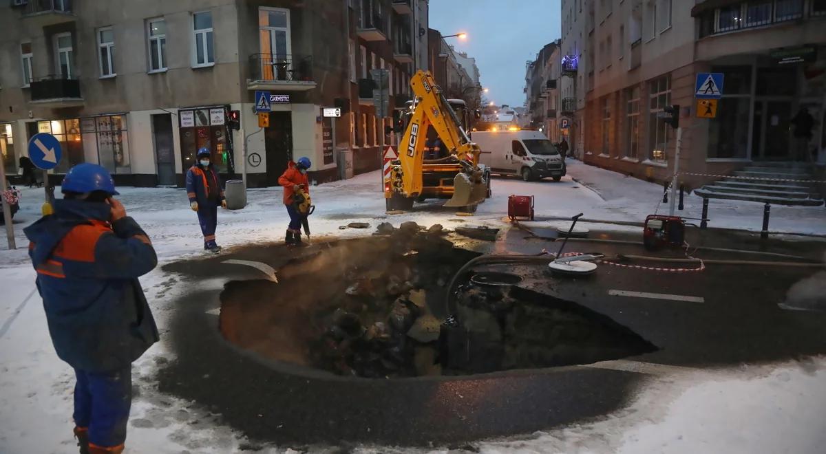 Kolejna awaria sieci ciepłowniczej w Warszawie. Bez ogrzewania może być nawet ponad 60 budynków na Pradze