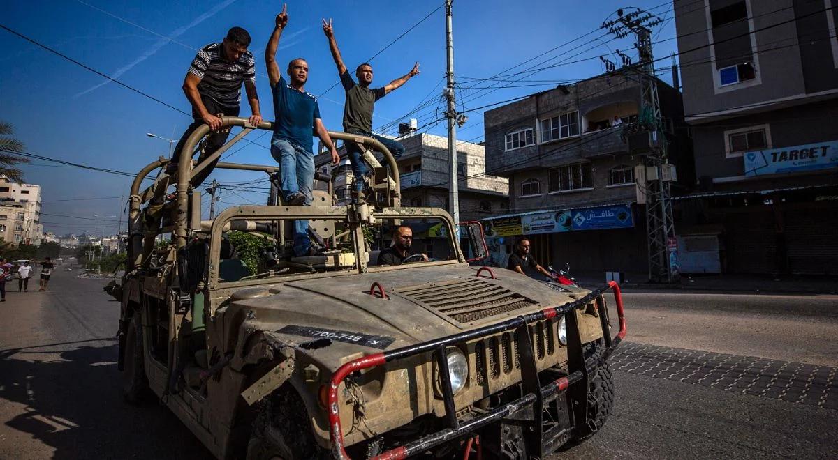 "Izraelscy dowódcy pojmani". Al-Dżazira: Hamas jest gotowy na każdy scenariusz