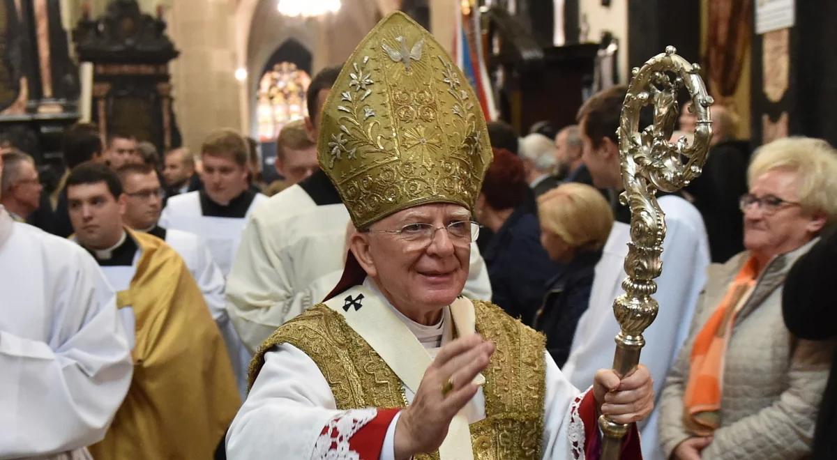 Abp Marek Jędraszewski: nałożony na mnie paliusz to wezwanie do wierności Ziemi Krakowskiej