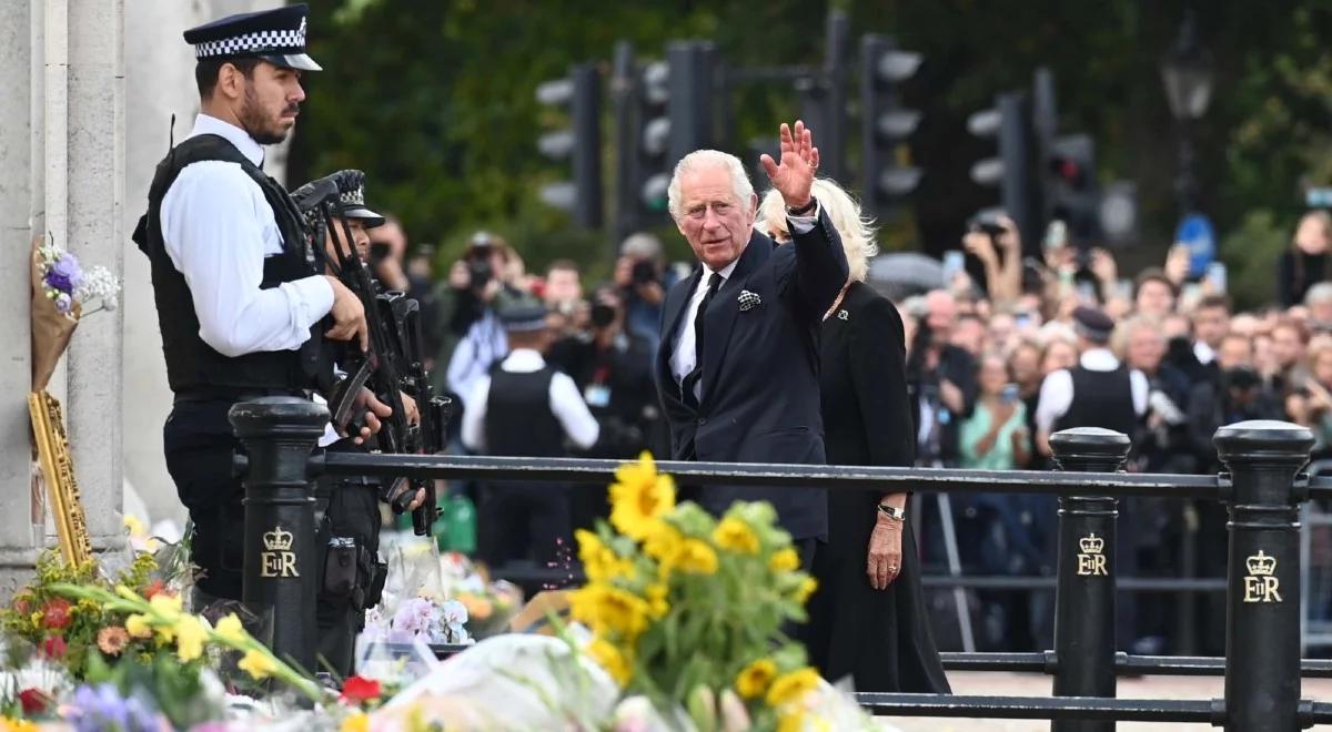 Znaczenie monarchii dla Brytyjczyków. "To symbolizuje ciągłość państwa"